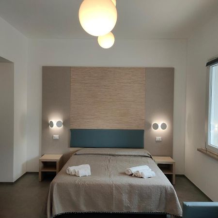 Iris Ar Holiday-Home Peschiera del Garda Extérieur photo