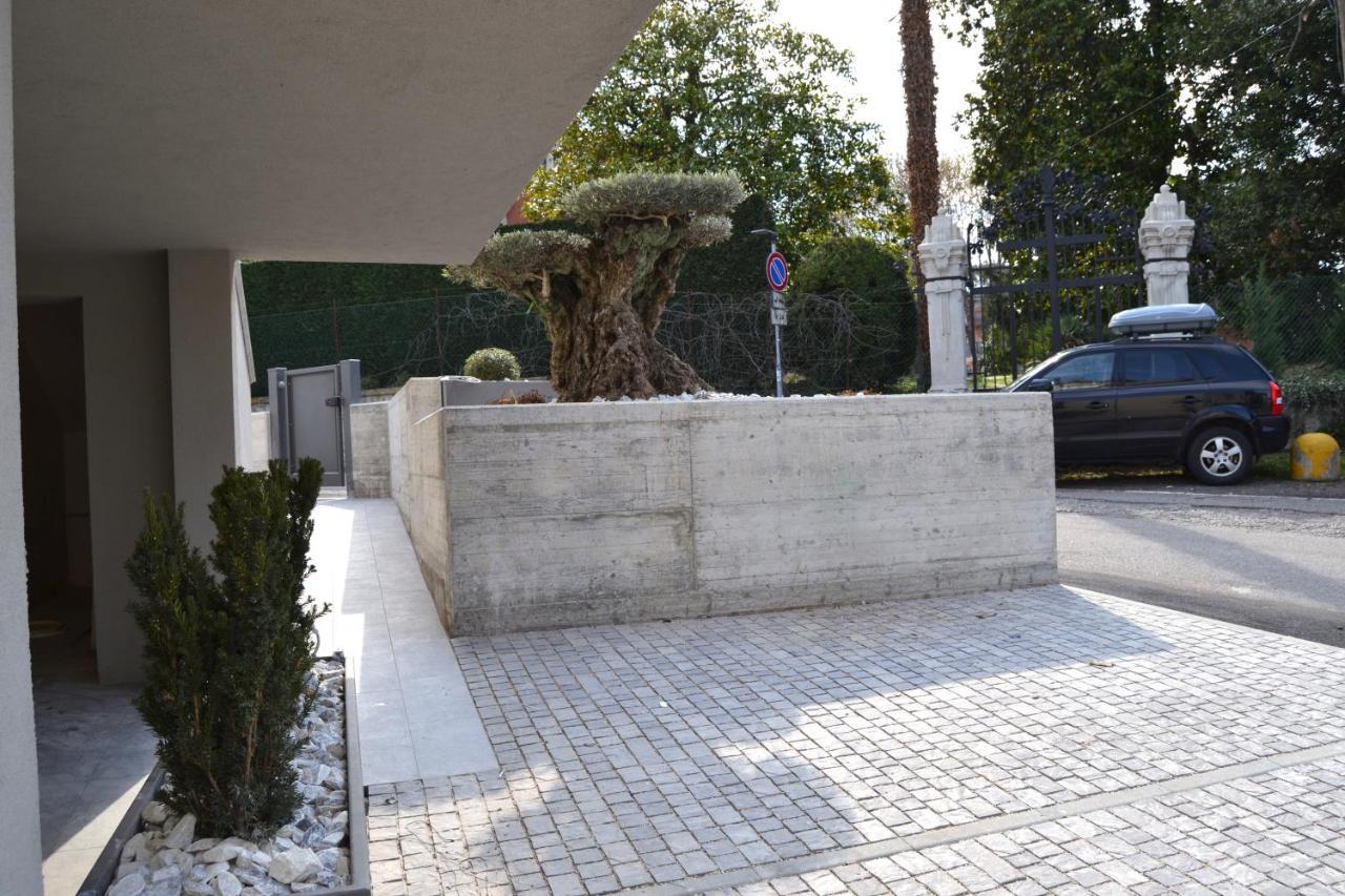Iris Ar Holiday-Home Peschiera del Garda Extérieur photo